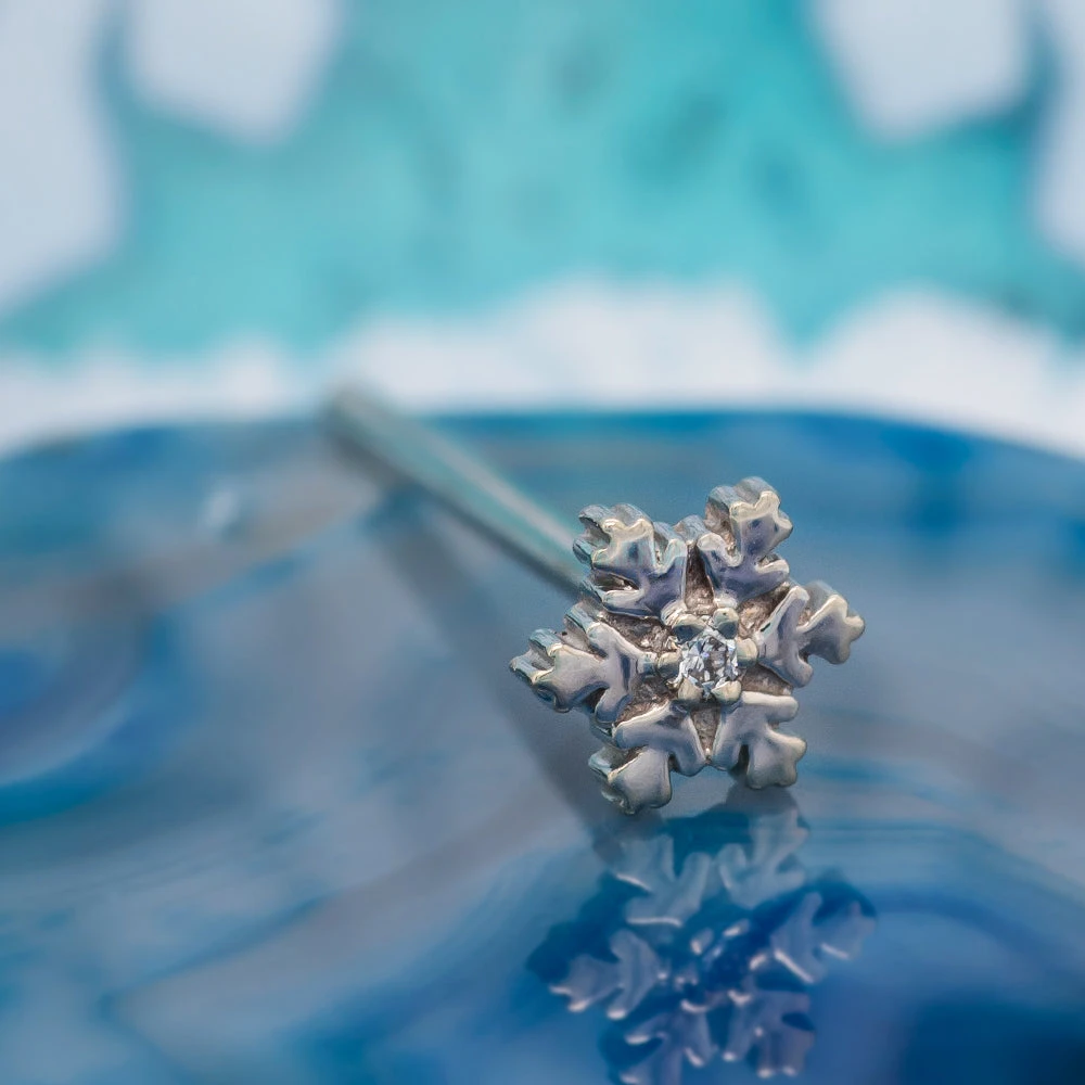 Snowflake Nostril Screw In Gold With White CZ 2 Snowflake Nostril Screw In Gold With White CZ - Image 2