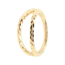 Illusion Hammered Finish Seam Ring In Gold