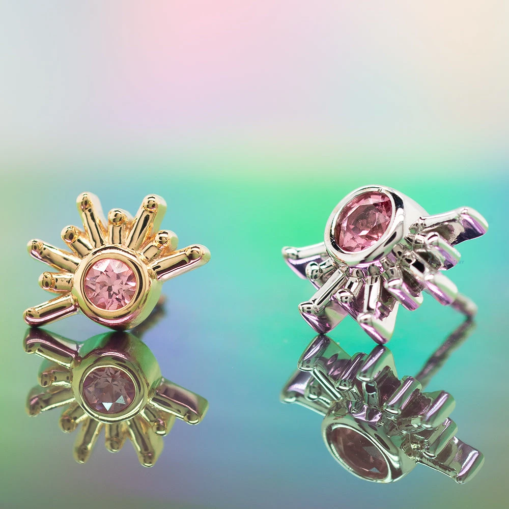 Threadless: "Live To Tell" Pin In Gold With Padparadscha Sapphire 2 Threadless: "Live To Tell" Pin In Gold With Padparadscha Sapphire - Image 2